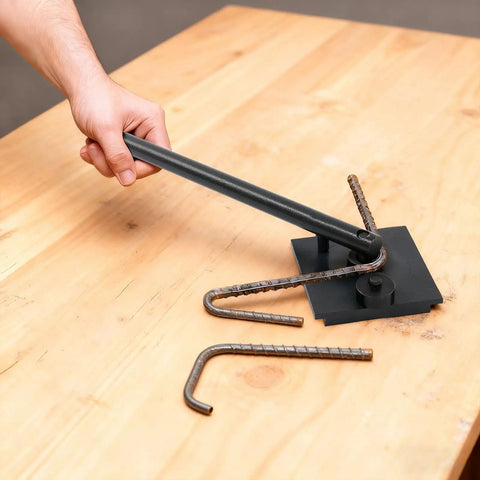 Heavy Duty Manual Rebar Bender, Portable Hand Held Steel Bar Bending Tool For 180 Degree Curve in use, bending steel rebar.