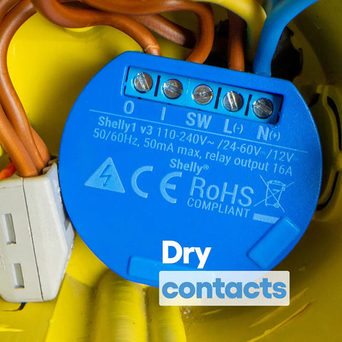 WiFi Smart Relay Switch 1 Channel UL Certified Up To 15A Remote Control for Home Automation close-up of dry contacts