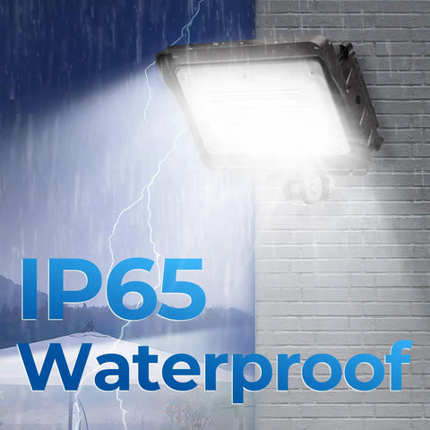 50W LED Outdoor Flood Light 7000LM IP65 Waterproof Security Wall Pack illuminating in rain