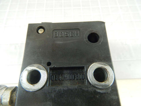 Close-up of Single unit Stop latch with proximity sensor CLAMP 310A, part 0-842-900-300, heavy-duty door locking mechanism.