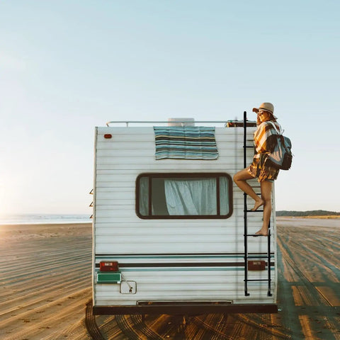 Premium Aluminum Exterior RV Ladder 7 Step For Travel Trailers Universal Outdoor Ladder Lightweight Yet Heavy Duty Rust Resistant Easy Install Supports Up To 250 Pounds on rear of RV