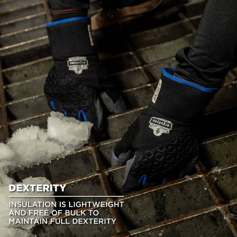 Reinforced Thermal Waterproof Winter Work Gloves Unisex Black Large Pack Of 1 With 3M Thinsulate Insulation 40g Palm 70g Back All Weather Work Gear Tough As Nails Weatherproof Ripstop Shell DWR Finish Breathable Liner in use on icy metal grid