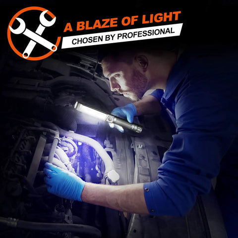 Mechanic using Ultra Bright Work Light With Magnetic Base And COB Flood Beam 500 Lumens for car repair