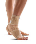 MalleoTrain Ankle Support Brace for right foot provides stabilization for ankle muscles and joints. Ideal for injury recovery.