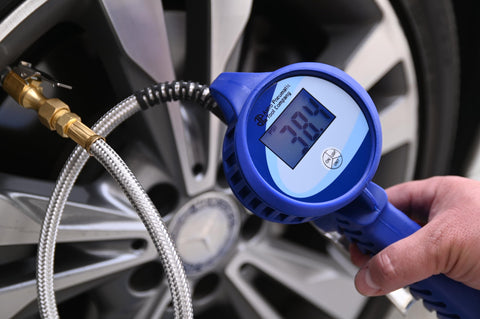 3.5 Inch Digital Tire Inflator With Hose, 0.1 Psi Precision For TPMS, Dual Battery Power For Long Life in use on tire