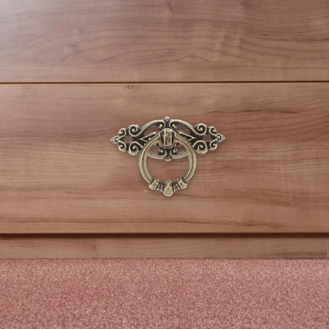 Gotta Love The Vintage Charm On These Antiqued Brass Cabinet Pulls Super Tough Zinc Alloy Drawer Handles To Spruce Up Your Home And Kitchen Solid Build Ten Piece Set Includes Screws, detailed ring pull on wood cabinet.