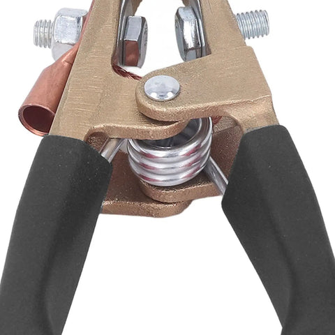 Heavy Duty Brass Welding Ground Clamp Rated For 500 Amps With Large 60mm Jaw Opening For Secure Earth Clip Hookups On Cars And Heavy Power Train Manufacturing Jobs You Can Count On Today, showing detailed clamp mechanism.