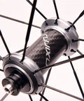 700C Road Wheelset With 40mm Rim Profile Reflective Aluminum Alloy Rim Carbon Fiber Tube Hubs Quick Release 8 9 10 11 Speed