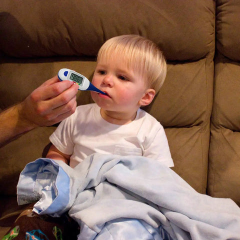 Large Face LCD Digital Thermometer For Adults And Kids With Fast 10 Second Fever Check And Instant Read Easy To Read Display Battery Included Perfect For Home Health Care, child taking temperature