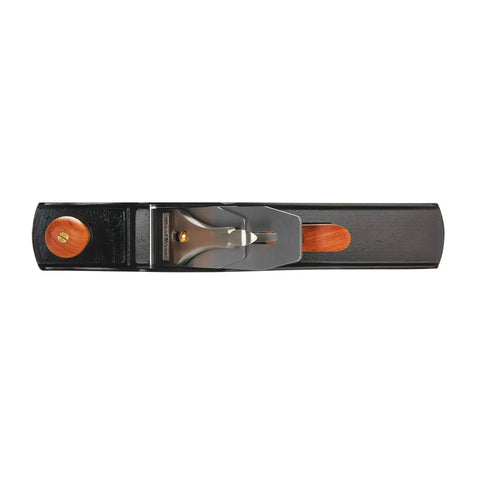 Professional Number 6 Smoothing Bench Plane Crafted From Solid Cast Iron with Bubinga Handle and machined frog view from above.