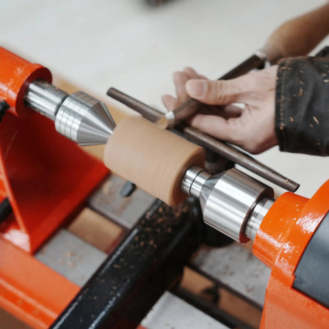 Crafting custom bottle stopper on lathe with Bottle Stopper Chuck For Lathe Mounting Three Eighths Inch By Sixteen TPI Stoppers