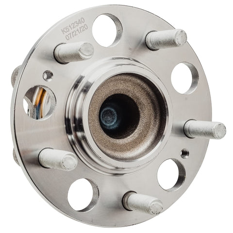 Close-up of Rear Wheel Bearing And Hub Assembly Two Piece Set For 2007 2012 Hyundai Elantra 2.0L With ABS Tone Ring 5 Bolt Lug Pattern