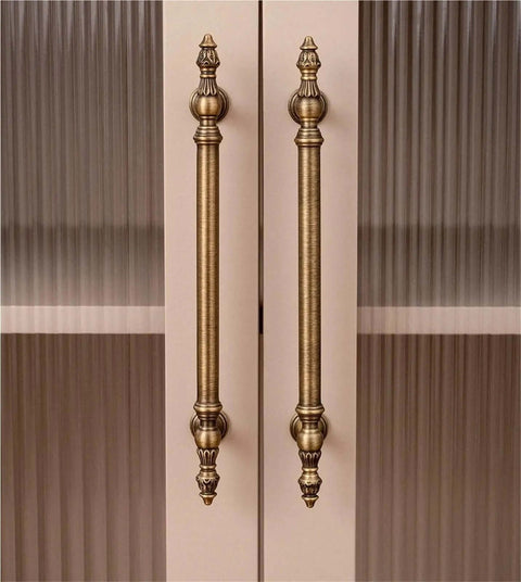 Antique Brass Kitchen Cabinet Handle With Vintage Bronze Look Boss Level Style Pull Drawer Knob 160mm on glass door