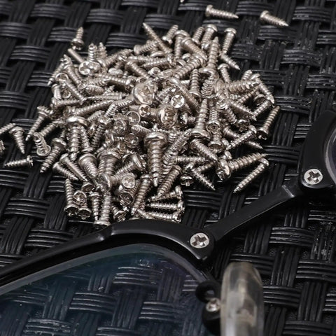 600 Piece M1 To M1.7 Miniature Self Tapping Screws Set Crosshead Carbon Steel Kit for DIY projects on woven mat