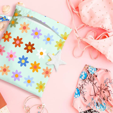 Waterproof Wet Bag And Travel Buddy For Swimwear, Diapers, Gym Clothes, Toiletries, And Makeup, Reusable 26x32 Cm, Daisy Floral Pattern