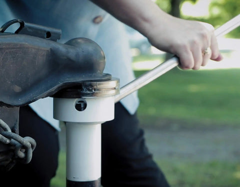 Using the Force 5K Electric Trailer Dolly For RV, Boat And Cargo Trailers to attach a trailer to a hitch.