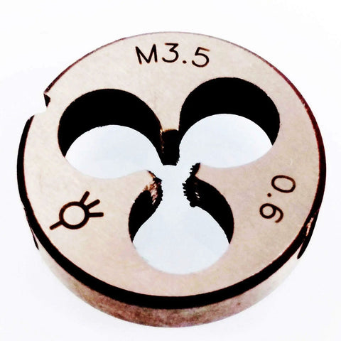 M3.5 x 0.6mm steel die from Solid Build HSS Taper And Plug Tap Kit for precise metric threading results.
