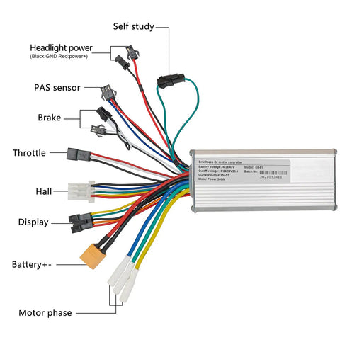 Close-up of All In One Ebike Controller Kit 24V 36V 48V Compatible 25A 500W Brushless Motor Controller With LCD Display and Thumb Throttle