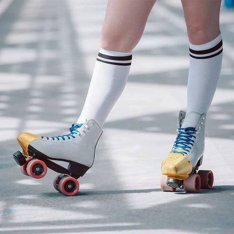 Roller skates with Two Piece Toe Guards For Roller Skates, Artificial Leather Protectors for Quad Skates, glitter gold with star pattern.