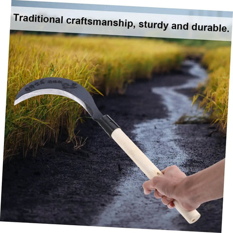Long Handle Hand Scythe For Weed Removal And Grass Control Manganese Steel Weeding Tool with ergonomic grip in field