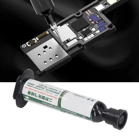 High Performance UV Curing Solder Mask Ink For PCB Repair And Insulation Fast Dry Two Pack White Solder Mask Paint For BGA Rework And Spot Welding And Repair Kit Included showing syringe and PCB application