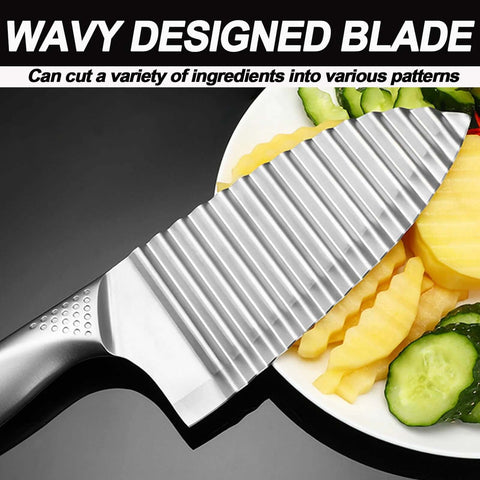 NOVANO stainless steel crinkle cutter with a wavy blade for potatoes, carrots, and fruit