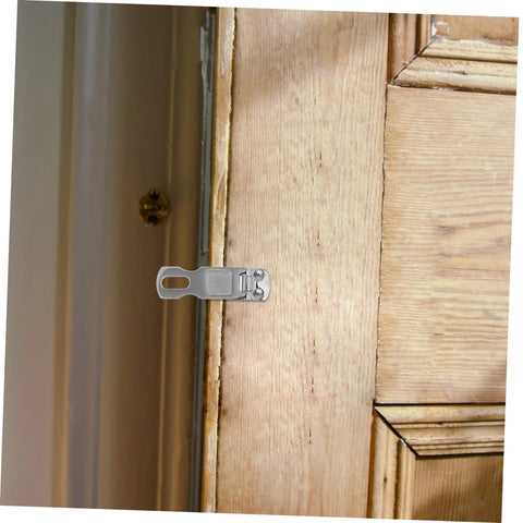 Sosoport heavy-duty stainless steel marine trailer latch installed on a wooden door edge.