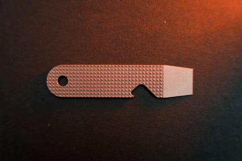 Ultra Slim Pry Bar Keychain Tool Pocket Titanium Multitool For Everyday Carry smooth textured titanium finish