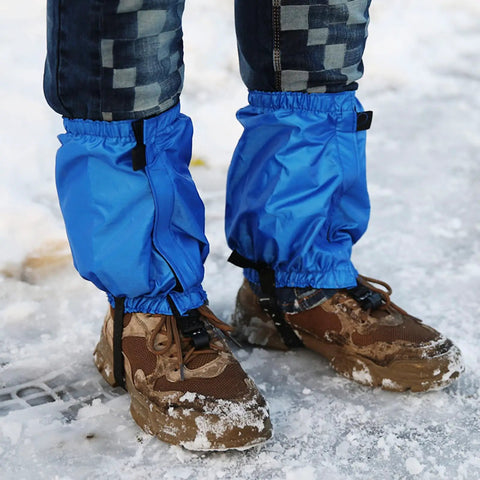 Adjustable Nylon Snow Gaiters For Men And Women, waterproof breathable leg covers on hiking boots in snowy terrain