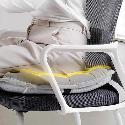 Cozy Brown Heated Seat Pad With Soft Plush Cushion For Office Chair At Home Or Work Featuring 3 Adjustable Heat Settings.