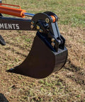 24 Inch Front And Backhoe Bucket With Hydraulic Tilt, Beefy Carbon Steel Teeth, Excavator Attachment For Front Hoe And Backhoe in use