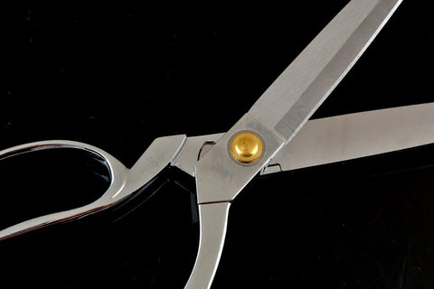 Tough As Nails Heavy Duty Tailor Snips For Thick Fabric And Raw Leather Using 10.5 Inch Pro Grade Dressmaking Shears Slick Finished To Rip Through Any Project With Ease
