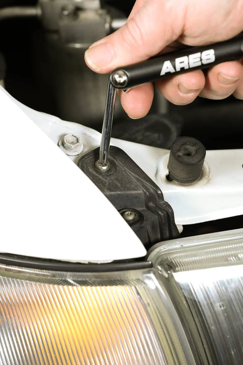 Using a Tamper-Proof Folding Star Key Set 10 Pieces T-6 To T-30 With Corrosion-Resistant CR-V Steel for car headlight adjustment