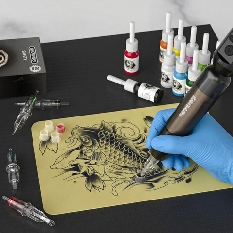 Wireless Rotary Tattoo Starter Kit For Beginners With Dual 1800mAh Batteries, practice skin and tattoo pen in action