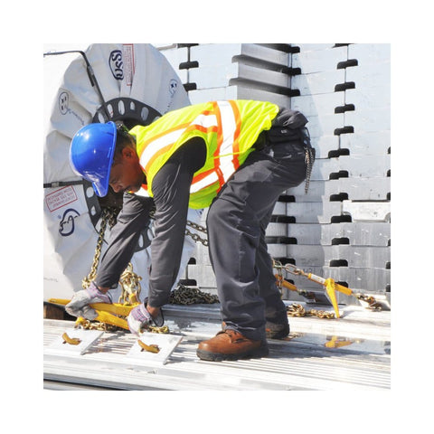 Worker using Heavy Duty Ratchet Load Binder For 3/8 To 1/2 Inch Grade 70 Transport Chain, 360 Degree Swivel Hooks, 9,200 Lbs SWL on flatbed