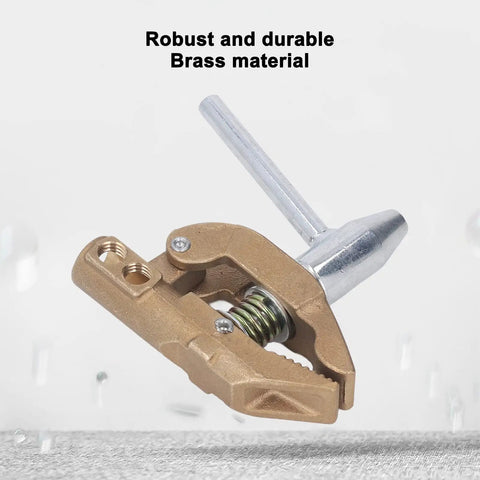 Practical 800 Amp Grounding Brass Welding Clamp With Durable Rubber Sleeve For Heavy Duty Metal Fabrication Jobs And Easy Installation On Various Surfaces Right Now, showcasing robust brass material and design.