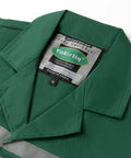 Close-up of green lab coat collar with label, Reflective Long Lab Coat For Warehouse And DIY Projects With Knee Length Coverage, size XL