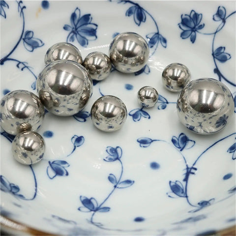 Stainless Steel Bearing Balls Kit With 15 Sizes Ranging From 3 To 25 Millimeters And Inch Sizes From One Eighth To One Half Inch Precision Balls 2 To 100 Pieces Durable Rust Resistant For Bearings Machinery And Gearhead Friendly DIY Projects. assorted stainless steel bearing balls in different sizes