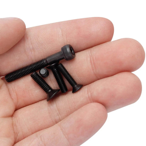 Pro Grade M3 M3.5 M4 Torx Anti Stripping And M4 Hex Screw Set With 6mm 8mm 10mm 12mm 14mm Lengths, black screws in hand
