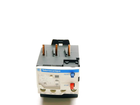 LRD12 690V Industrial Relay Contactor For OEM MRO Use 5.5 To 8 Amp Range High Voltage Control Module front view