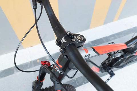 Short 22.2mm Bike Stem 35mm Reach For Mountain Road BMX, 6061 Aluminum Alloy Super Light Handlebar Stem on mountain bike