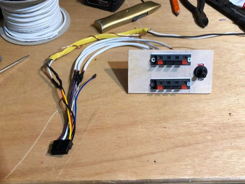 Dope Four Pin Four Position Speaker Terminal Blocks With Spring Loaded Push Release Clamp Test Clips for stereo speakers