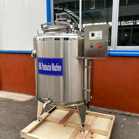 Heavy Duty Stainless Steel 500L Automatic Pasteurization Tank For Milk Juice Beverages with digital controls and sturdy frame.