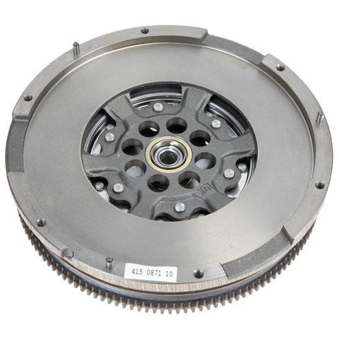 Dual Mass Clutch Flywheel Replacement For 2015 To 2019 Chevy And Gmc Canyon Colorado 2.5L 4 Cylinder Engine viewed from above.