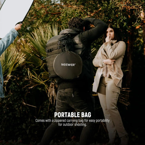 Go To 32 Inch 80cm Five In One Light Reflector Kit With Clamp And Hand Grips in carry bag for outdoor use