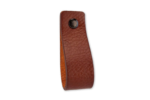 Leather Drawer Pulls 48 Pack Cognac Color 6.5 X 1 Inch Leather Handles for Dresser Cabinets close-up of single pull with screw hole