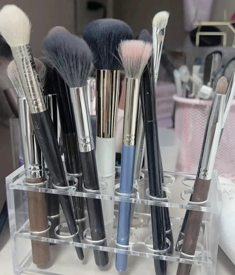 Clear Acrylic Test Tube Holder Rack With 16mm Wells 12 Unit Lab Organizer for pens and brushes on a desk