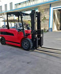 Electric 3 Ton Forklift With Multi Stage Mast For Warehouse Distribution Center And Container Yard Heavy Duty Material Handling Workhorse Lift Truck Designed For Manufacturing Facilities Efficient Cargo Transport And Safe Fast Lifting, red