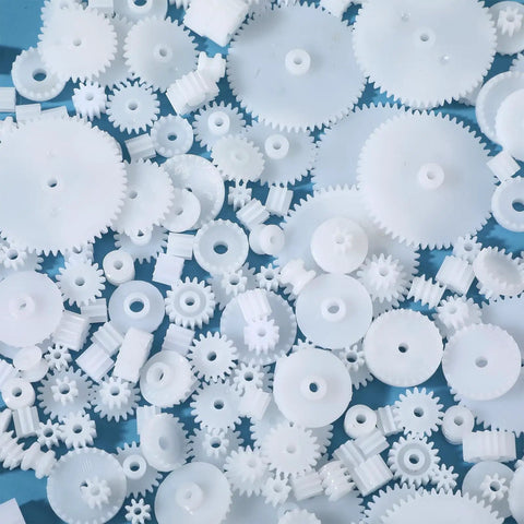 200 Piece Plastic Gear Set Kit For DIYers Working On Models And Toys, Wide Range Spindle And Small Motor Gears displayed
