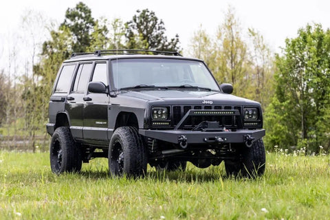 Jeep with N3 Steering Stabilizer for TJ YJ XJ ZJ and GM Trucks, enhances handling and reduces bump steer with 18mm chrome piston rod